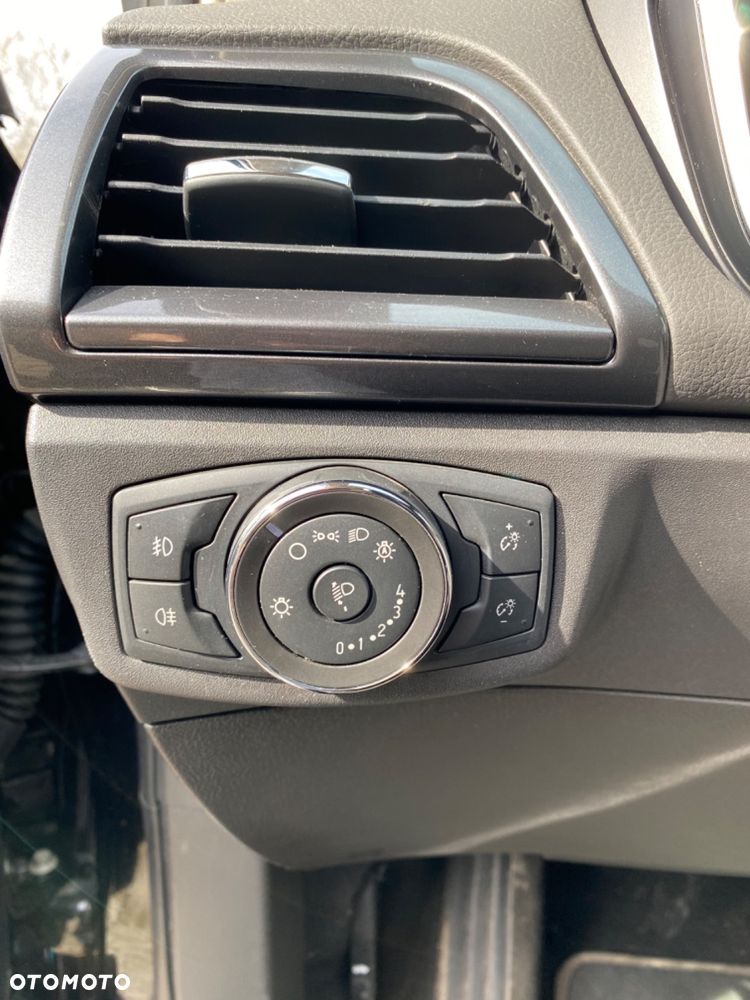 Ford Mondeo 2.0 EcoBlue Titanium - 16