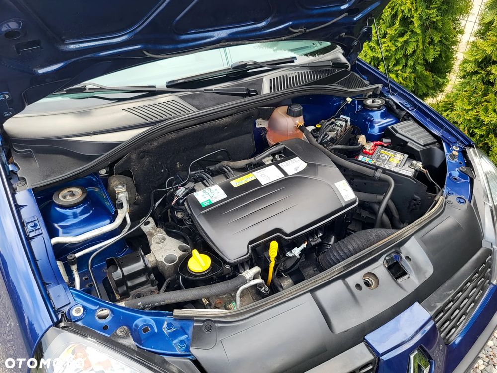 Renault Clio 1.2 16V All Inclusive - 9