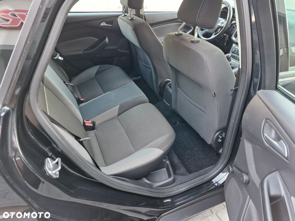 Ford Focus - 19