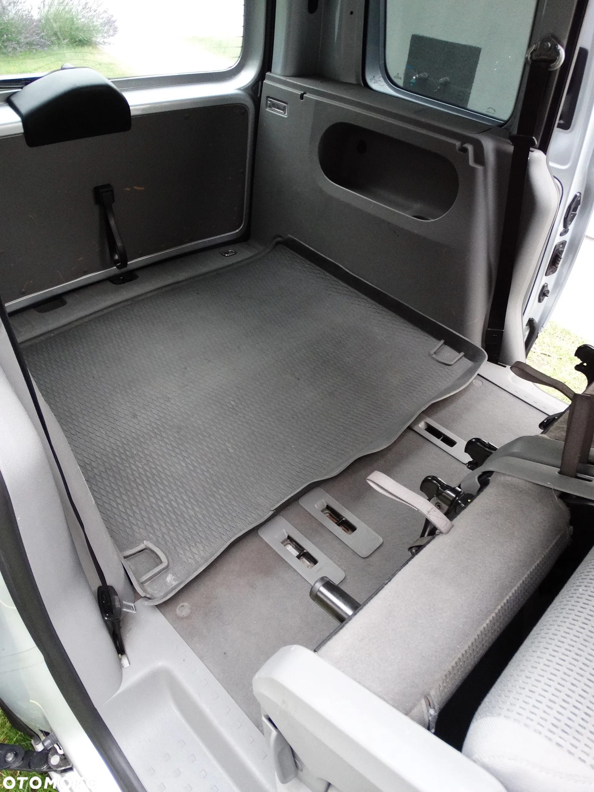 Volkswagen Caddy 1.9 TDI Life (5-Si.) - 32