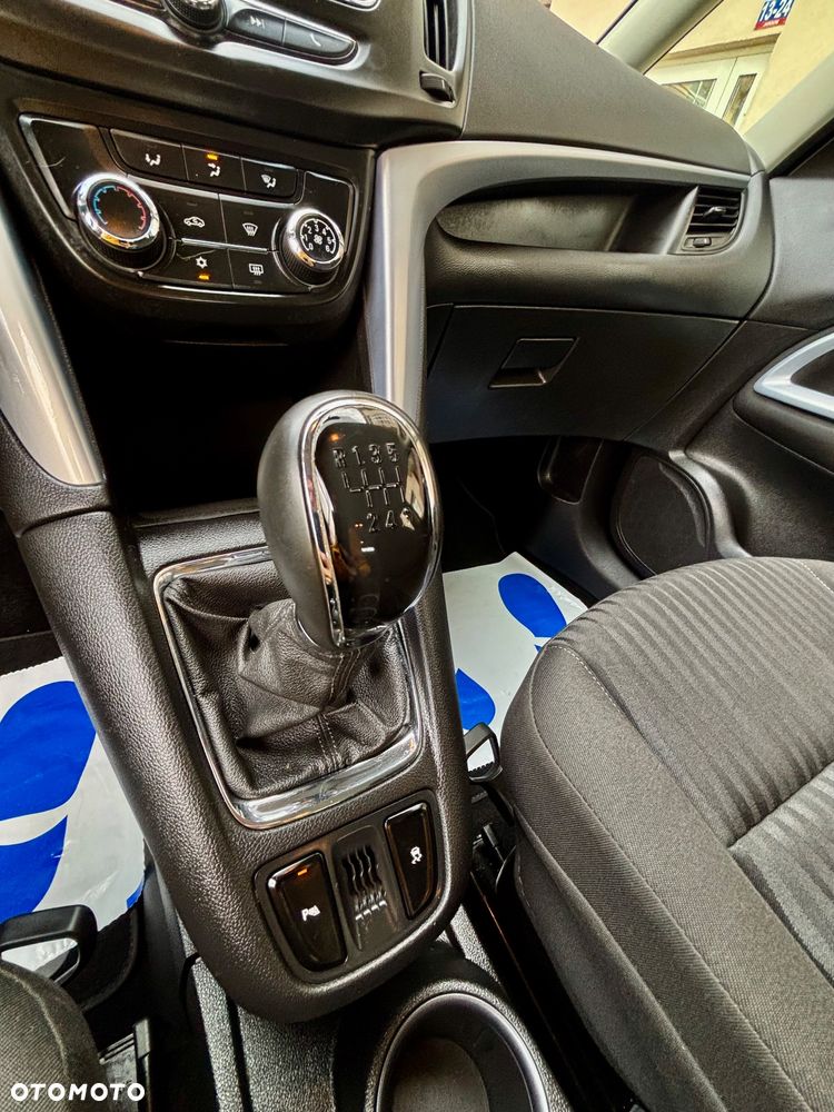 Opel Zafira - 33