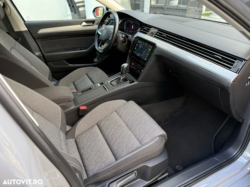Volkswagen Passat 2.0 TDI SCR DSG Business - 4