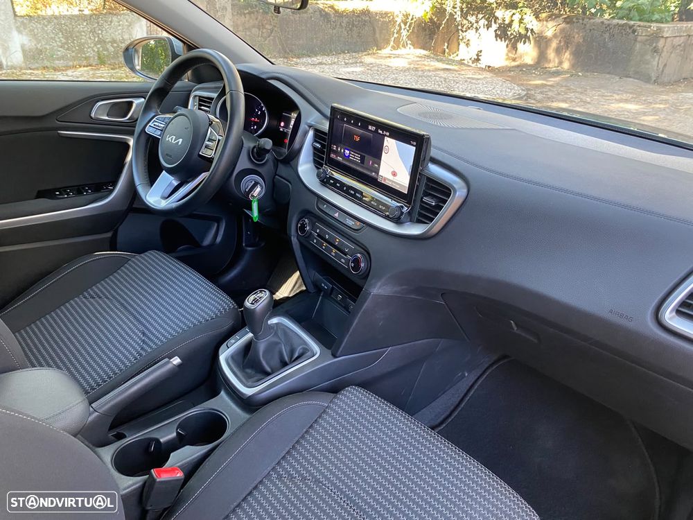 Kia XCeed 1.0 T-GDi Dynamic - 33