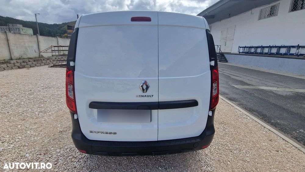 Renault Express - 4