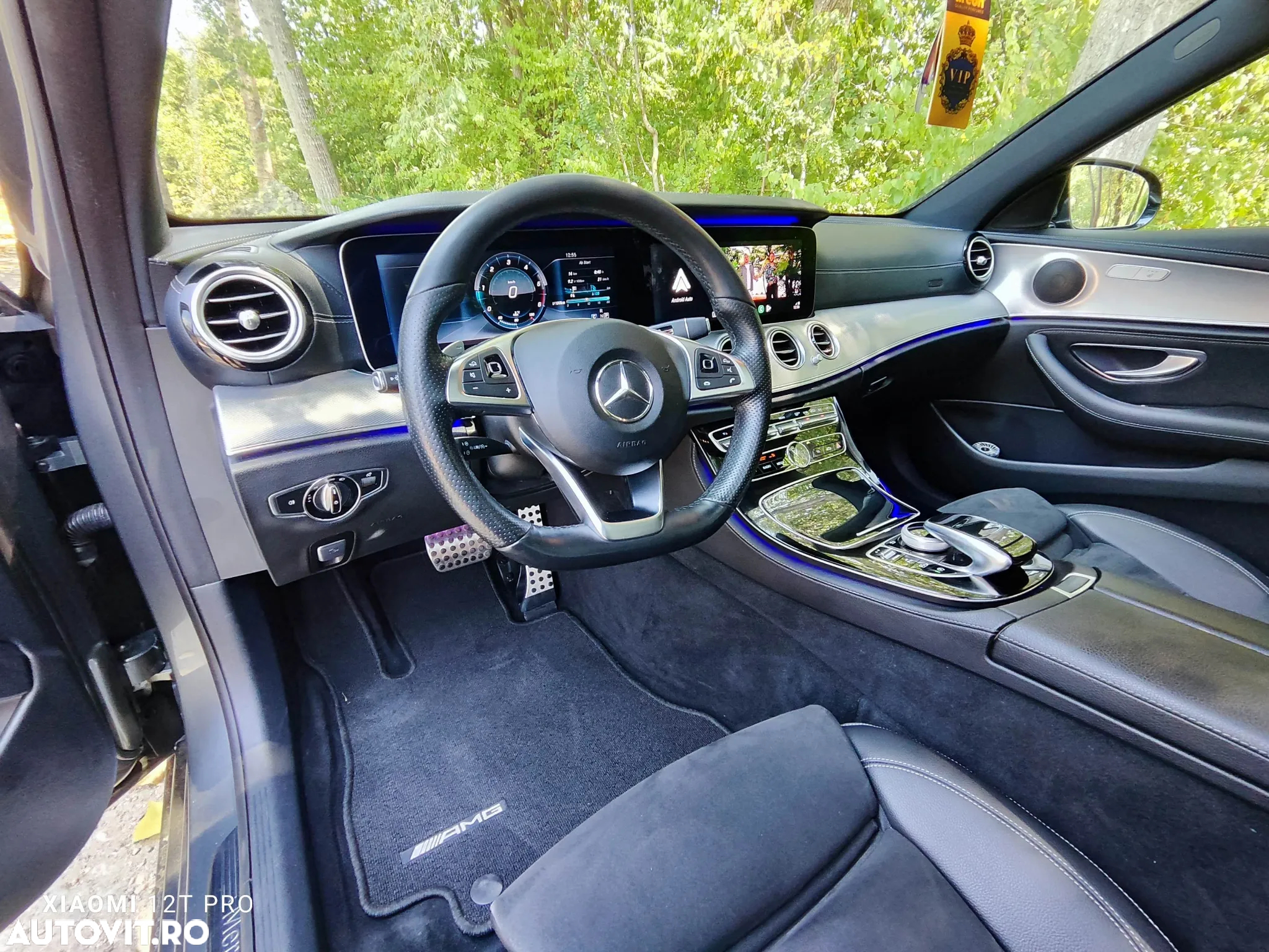 Mercedes-Benz E 220 d T 9G-TRONIC AMG Line - 35