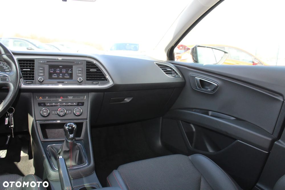 Seat Leon 2.0 TDI FR S&S - 38