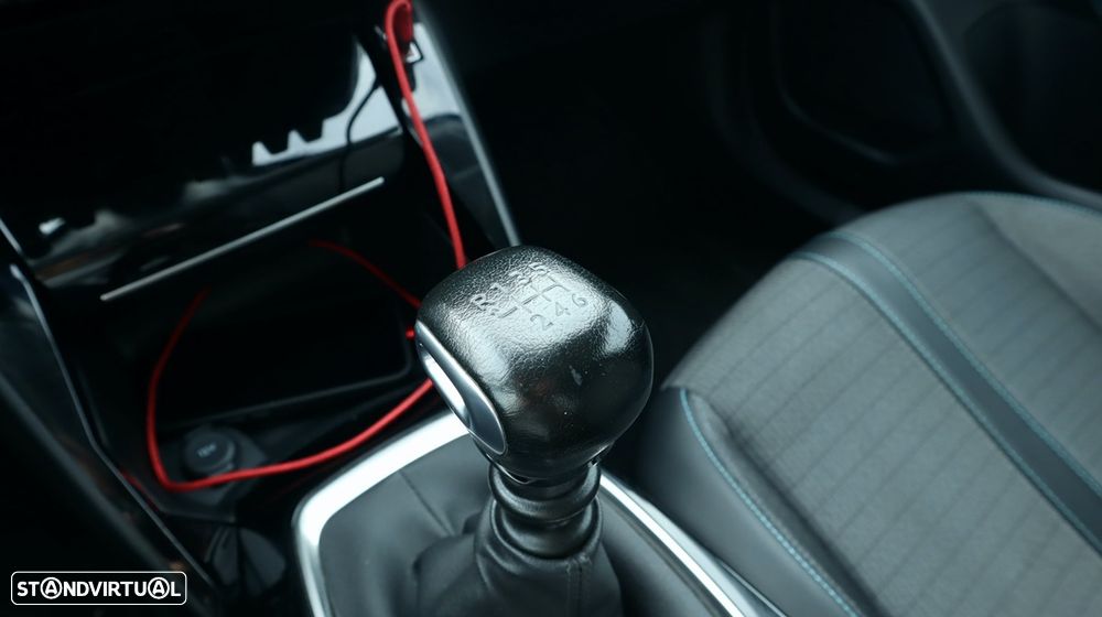 Peugeot 2008 PureTech 100 Allure - 51