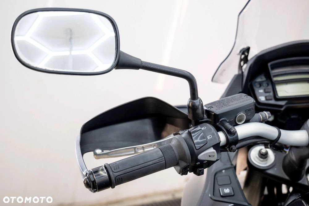 Honda VFR - 26