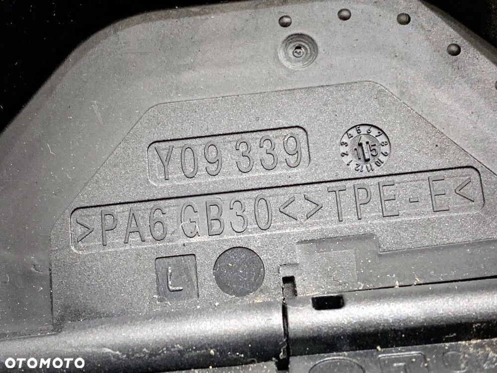 KRATKA NAWIEWU PRZÓD KOMPLET  MERCEDES-BENZ KLASA A (W176) 2012 - 2018 A 180 (176.042) 90 kW [122 - 4