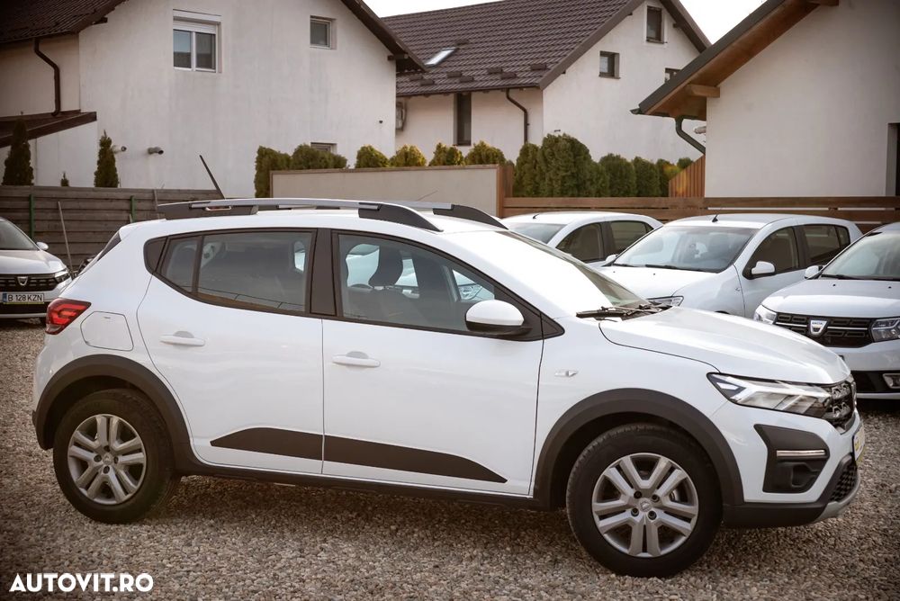 Dacia Sandero Stepway TCe 90 MT6 Comfort - 4