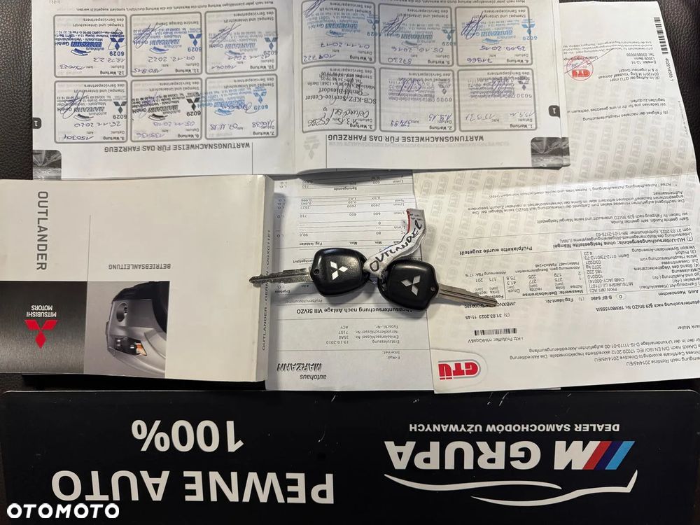 Mitsubishi Outlander - 31