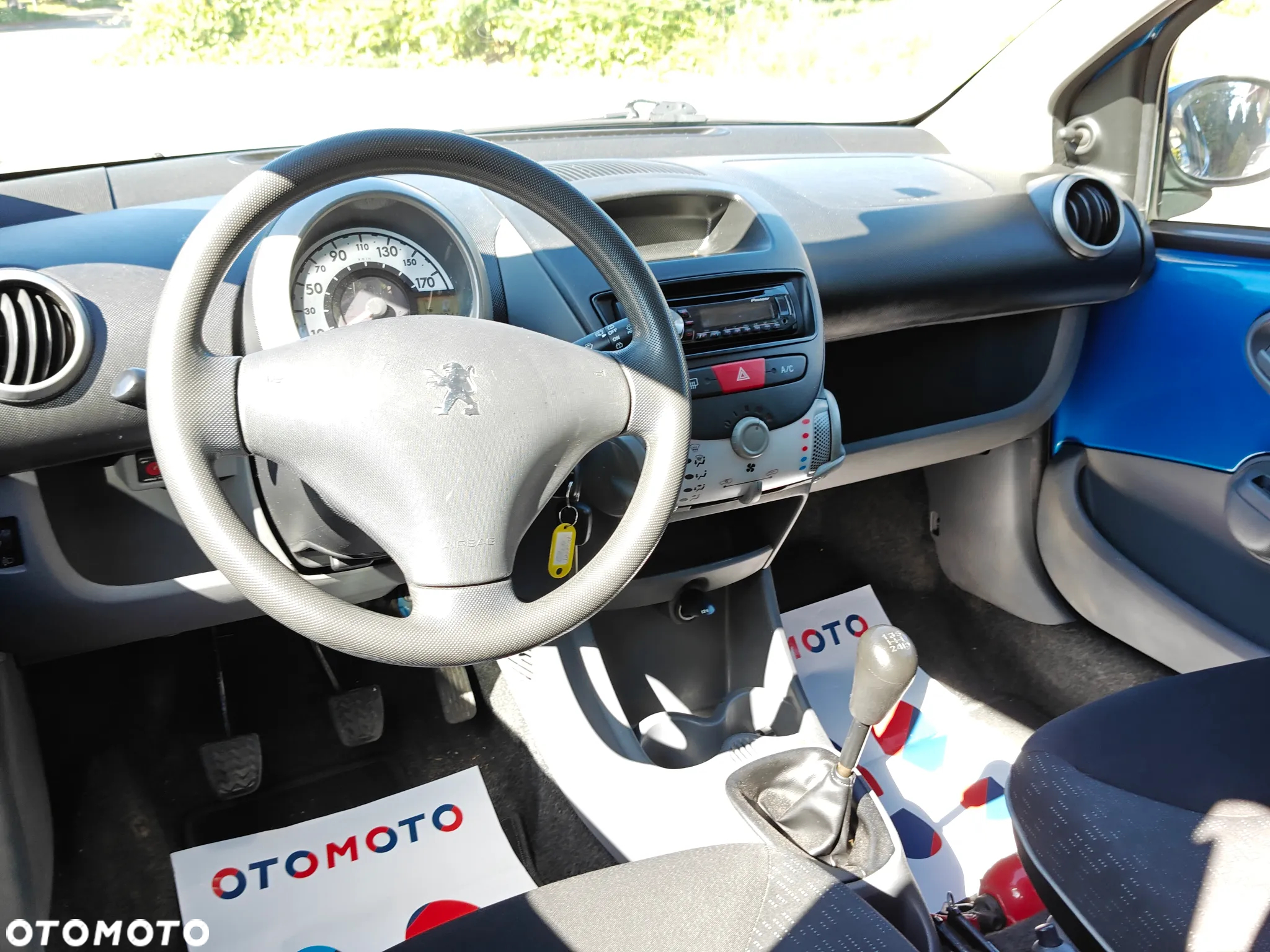 Peugeot 107 1.4 HDI Trendy - 6