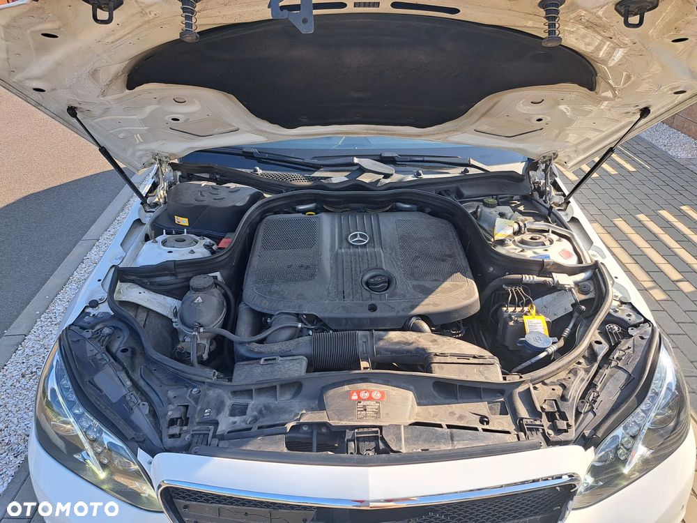 Mercedes-Benz Klasa E 220 CDI 7G-TRONIC - 12