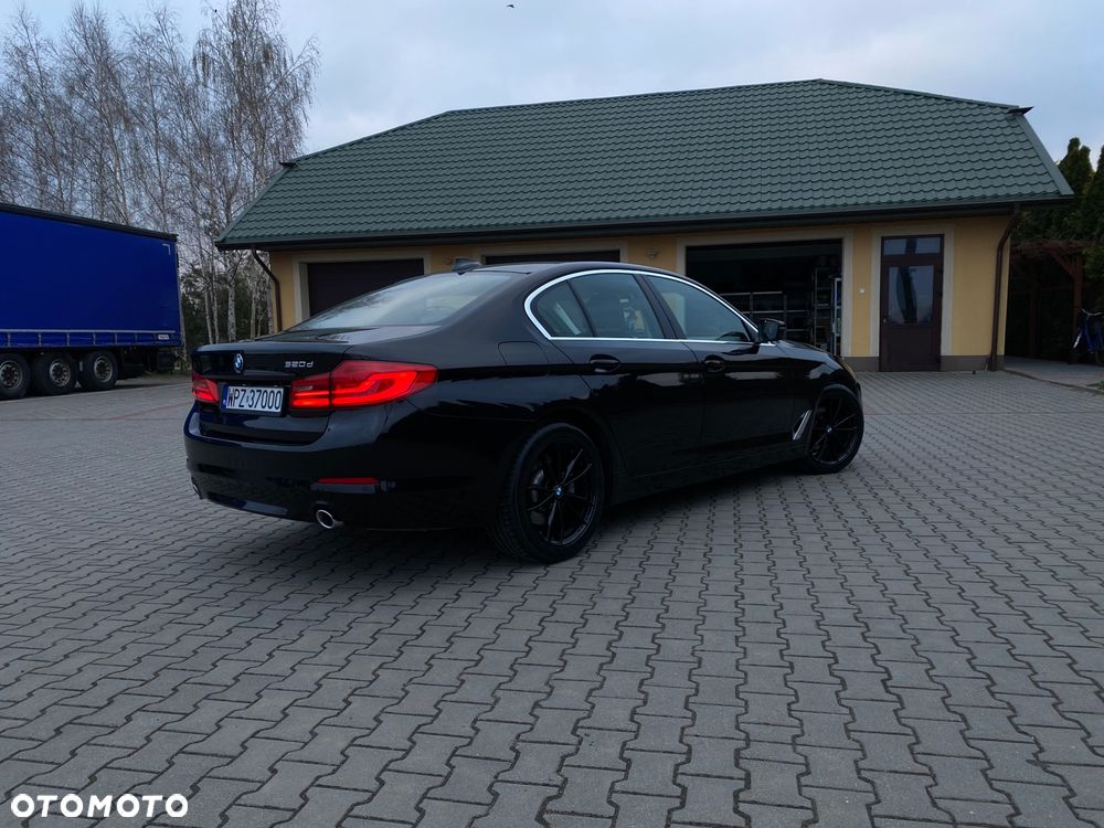 BMW Seria 5 520d - 3