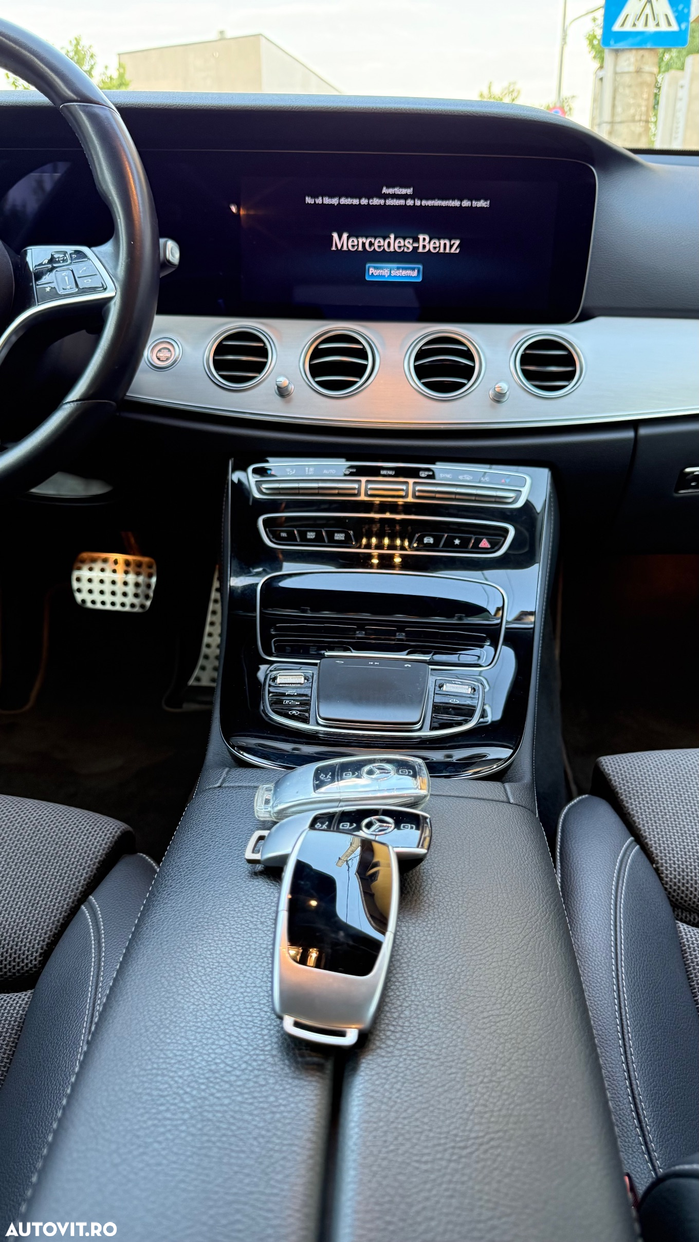 Mercedes-Benz E 200 d Aut. - 29