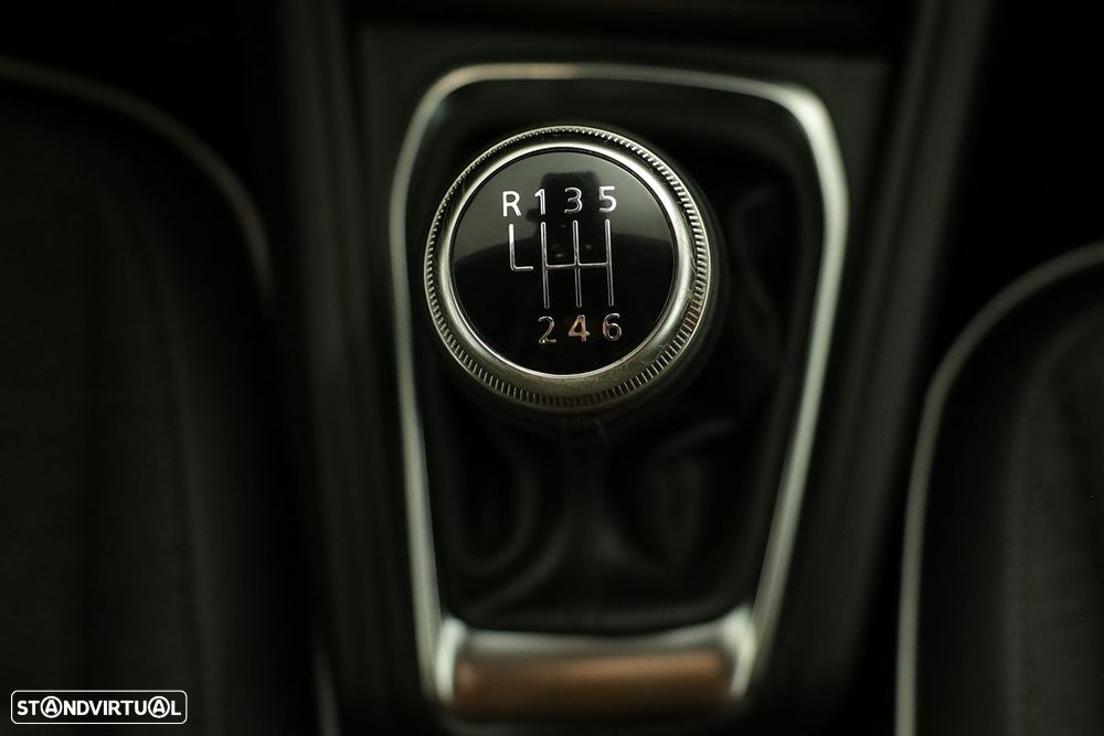 Renault Captur 1.0 TCe Techno Bi-Fuel - 13