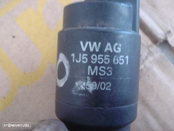 Bomba Lava Vidros Fr. Audi Tt (8N3) - 3