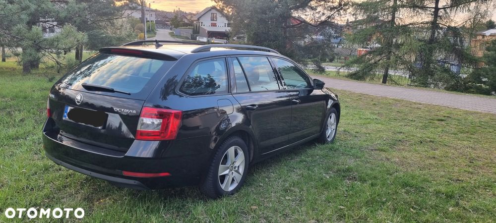 Skoda Octavia 1.6 TDI Ambition - 3