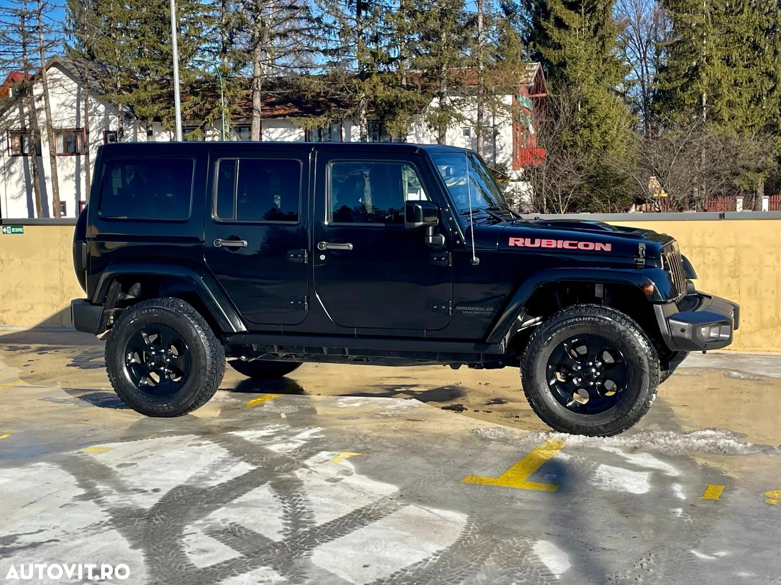 Jeep Wrangler - 4