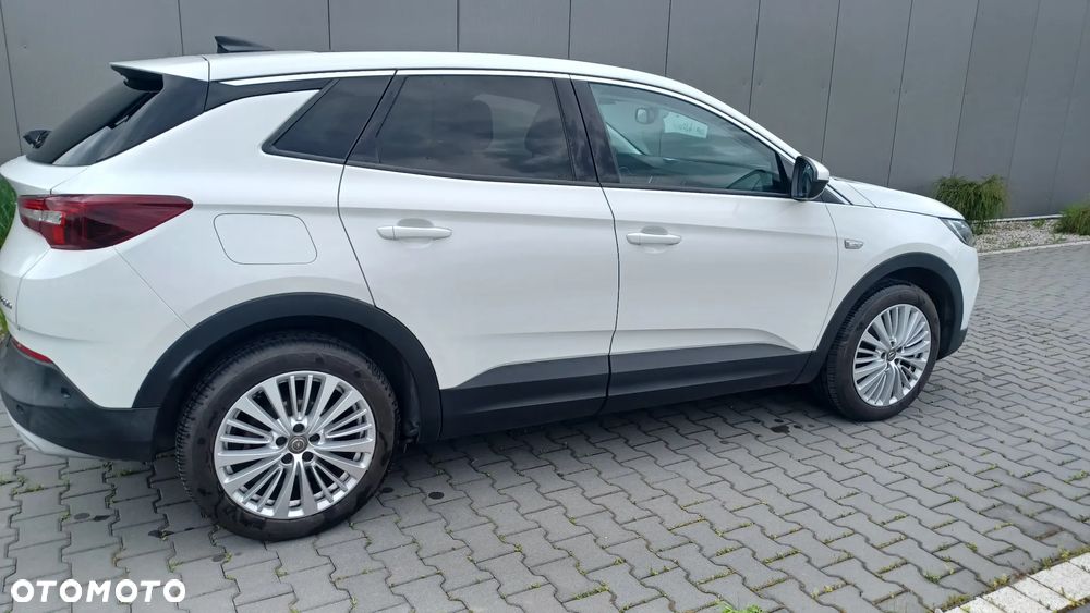 Opel Grandland X 1.6 D Start/Stop INNOVATION - 8