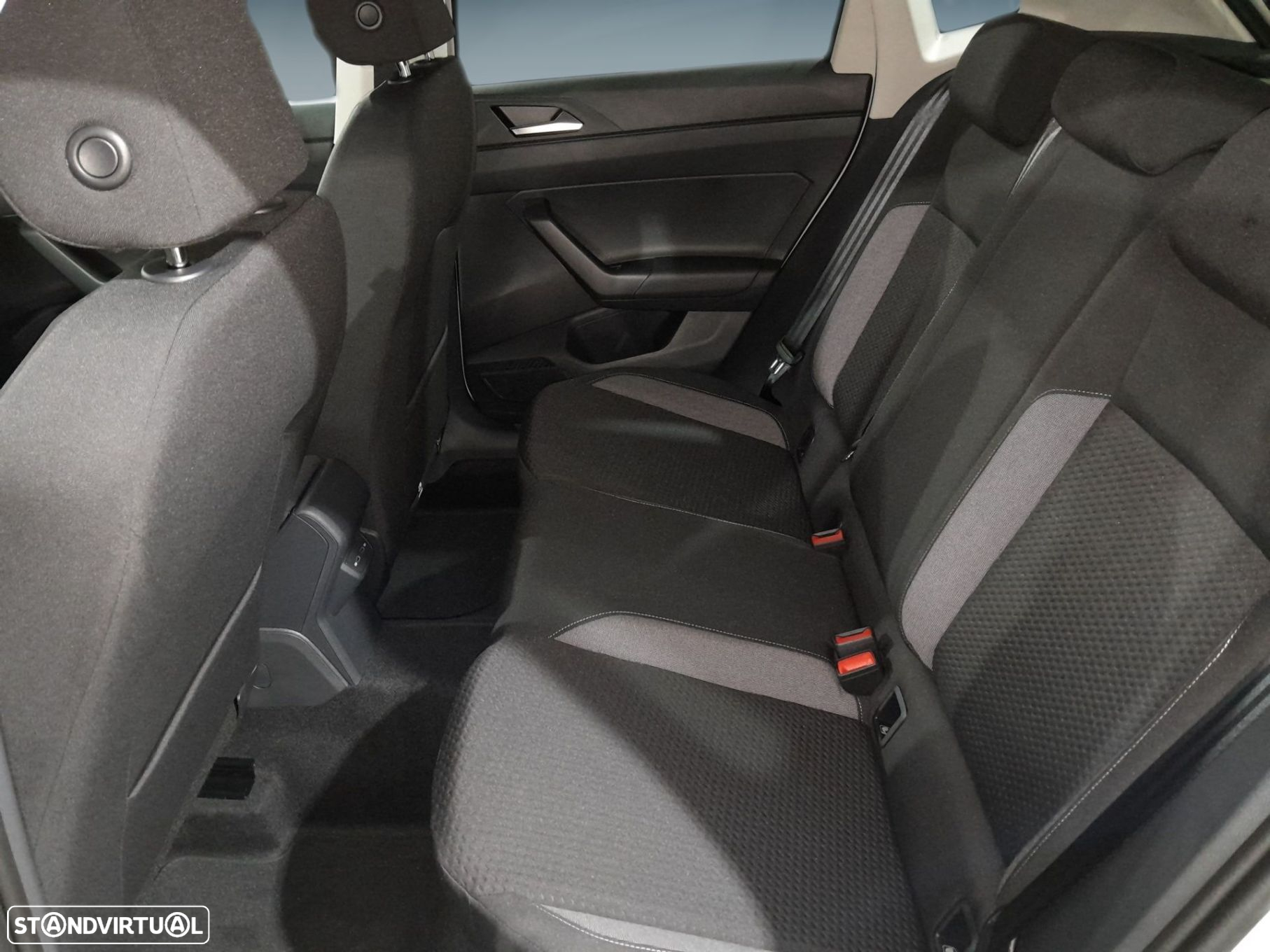 VW Polo 1.0 TSI Urban - 14