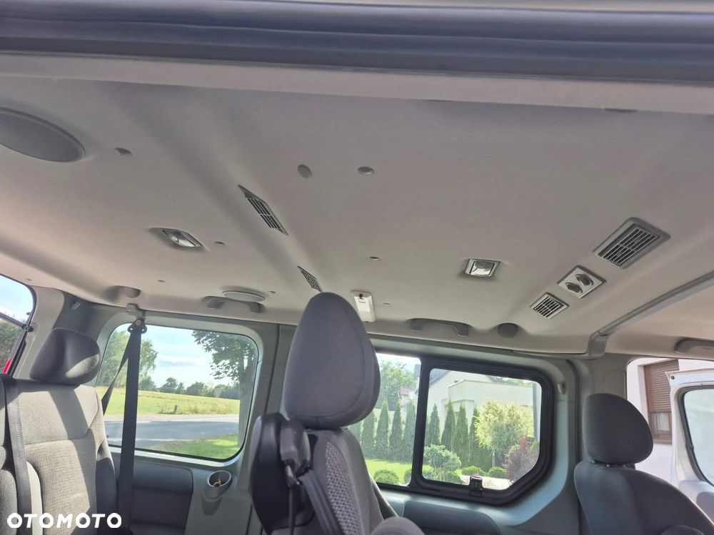 Opel Vivaro - 5