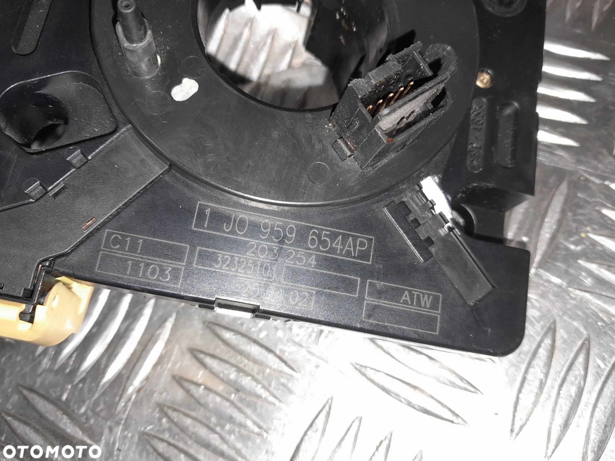 Czujnik kąta skrętu VW Audi Seat Skoda 00-10r. 1J0959654AP - 4