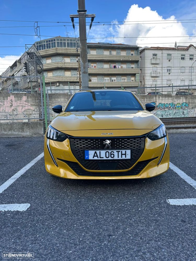 Peugeot 208 1.2 PureTech GT EAT8 - 1