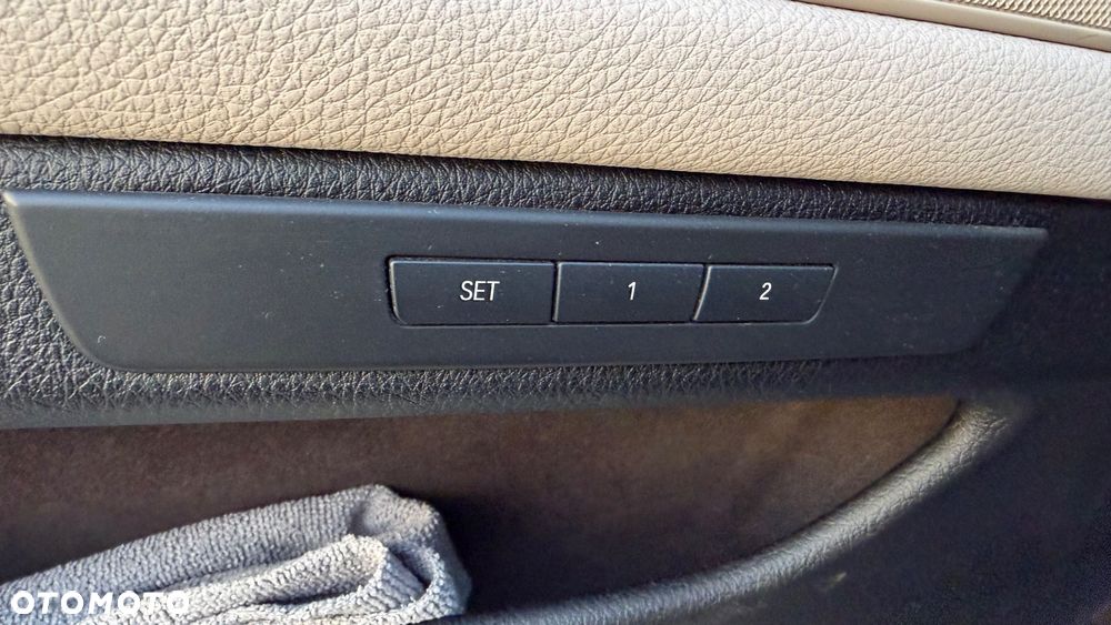 BMW Seria 5 - 30