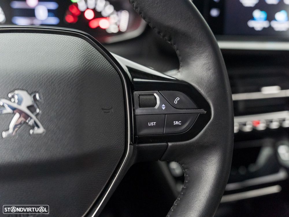Peugeot 2008 1.5 BlueHDi Allure - 22
