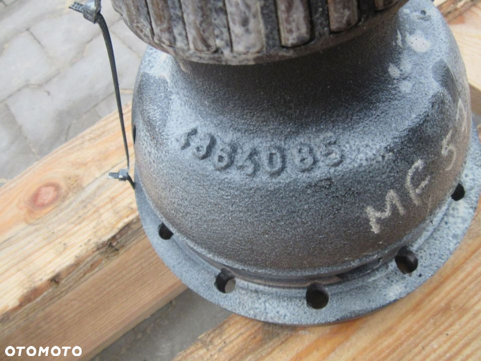 Most napęd tył zwolnica atak talerz mechanizm różnicowy Massey Ferguson 5710 5711 5712 5713 SL - 8
