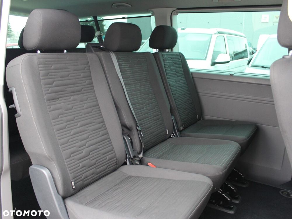 Volkswagen Caravelle 6.1 Comfortline 2.0 TDI DSG - 18