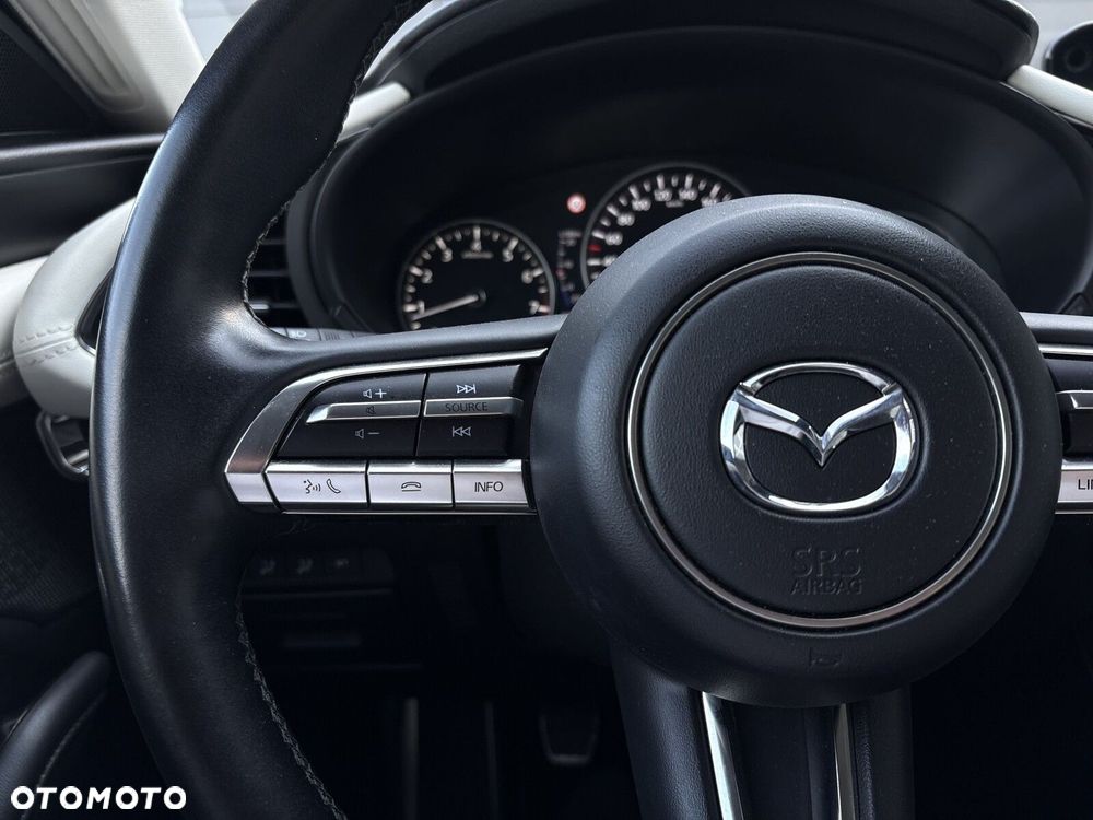 Mazda 3 2.0 mHEV Enso - 19