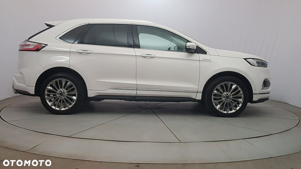 Ford Edge - 8
