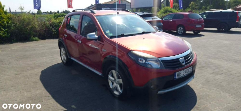 Dacia Sandero - 4