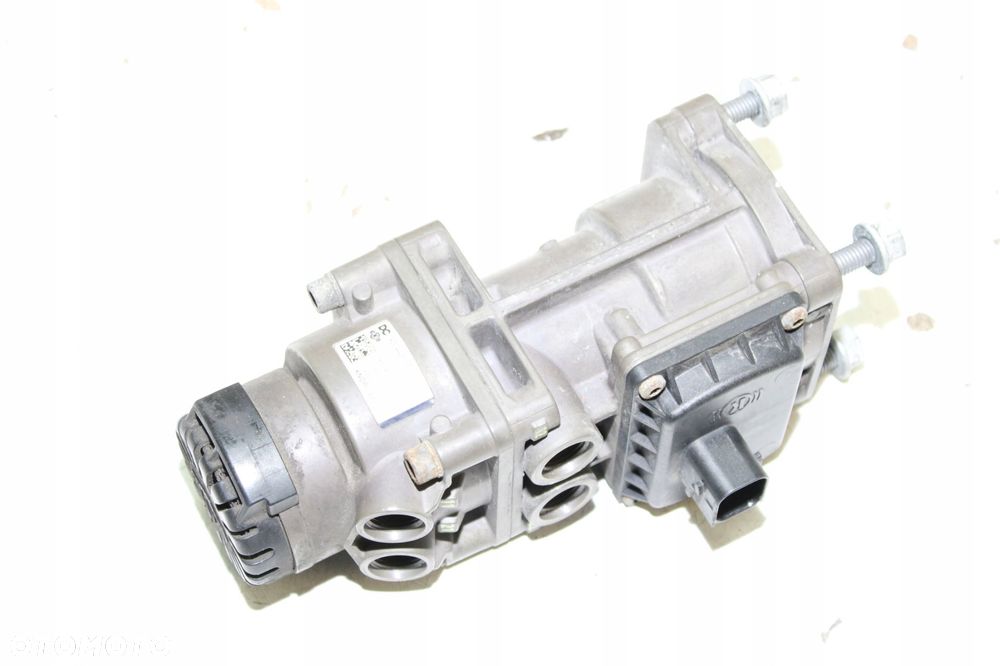 MERCEDES ACTROS MP4 ZAWÓR HAMULCA 0044310506 - 1