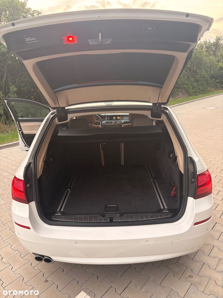 BMW Seria 5 520d - 11