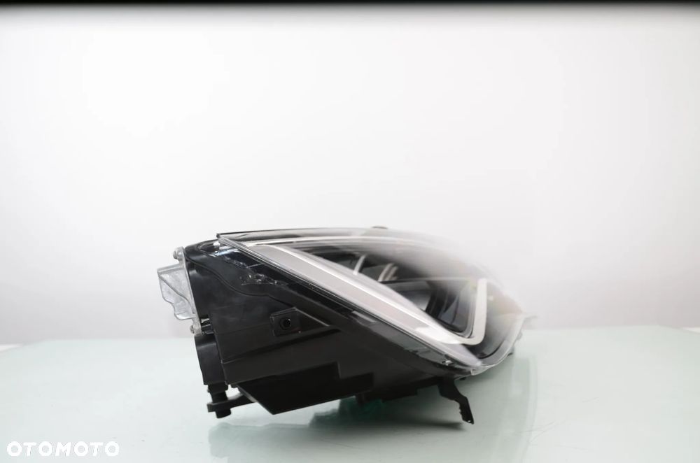 SEAT LEON 3 III VOLL LED 5F1941008 Prawy Przedni Oryginał - 3