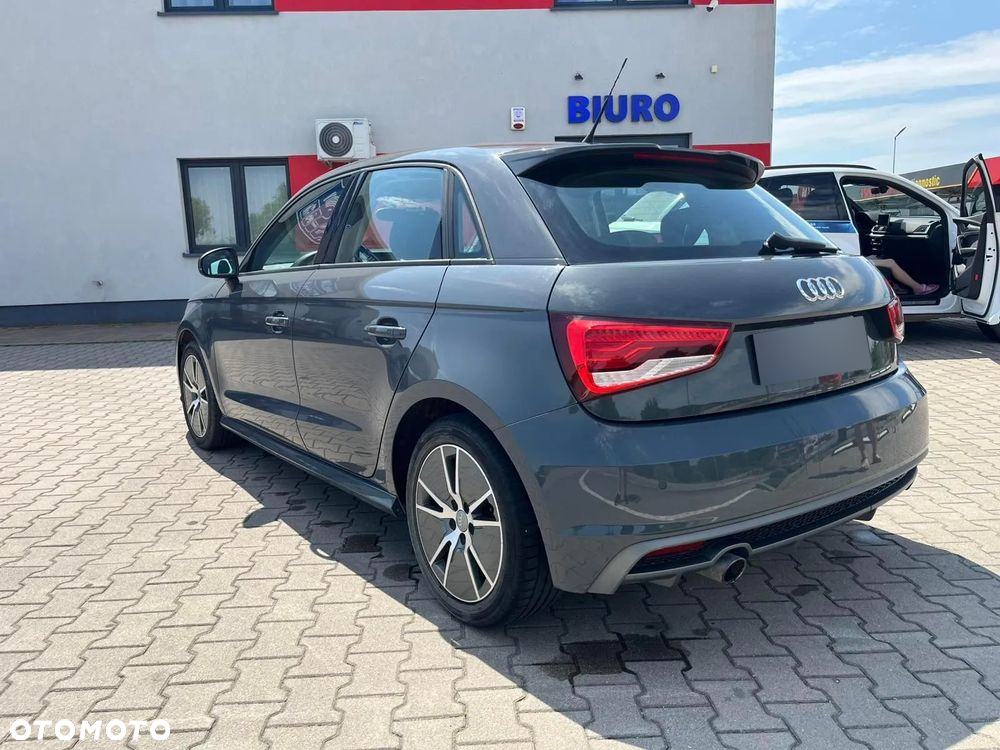 Audi A1 1.0 TFSI S tronic - 12