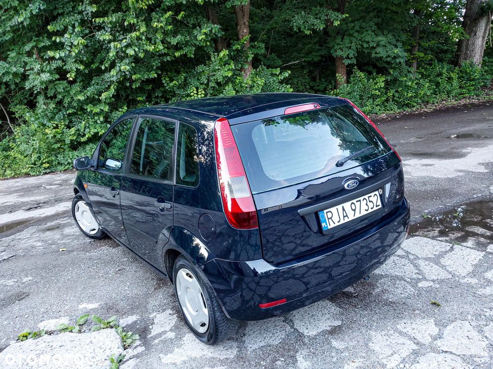 Ford Fiesta 1.3 - 15