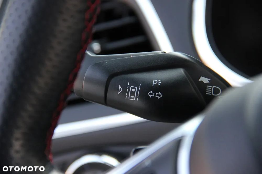 Ford S-Max 2.0 EcoBlue Twin-Turbo ST-Line - 31