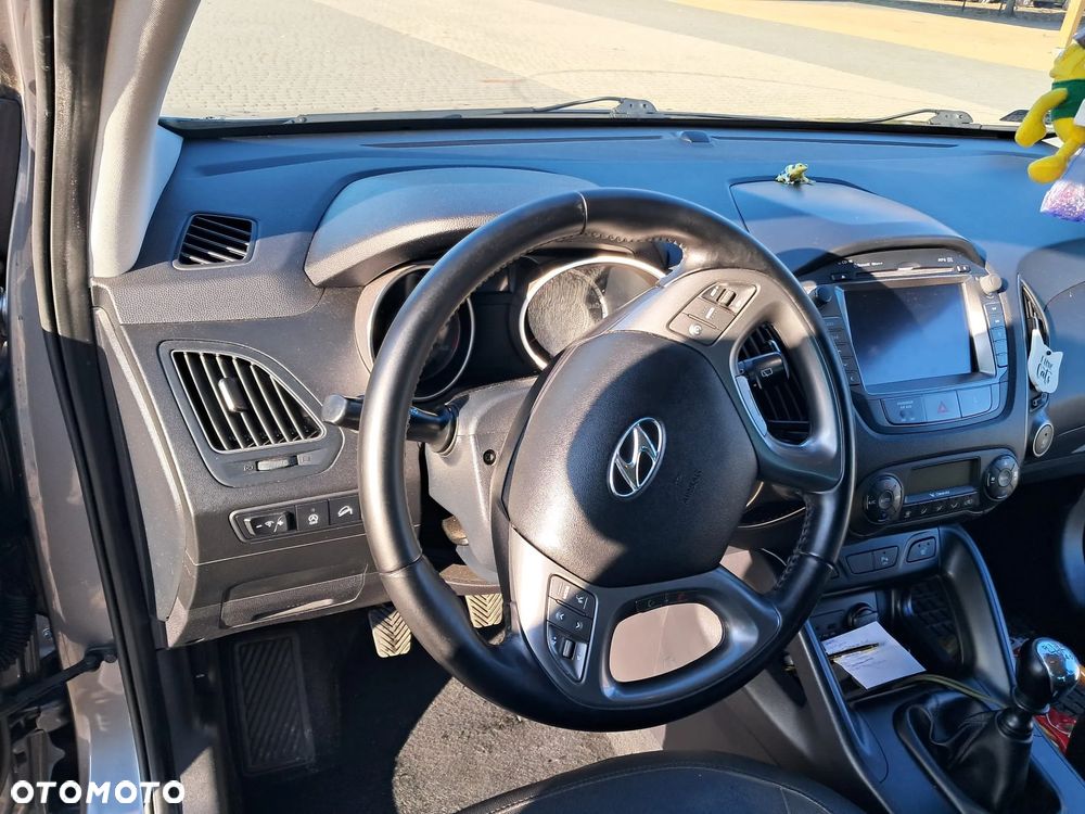 Hyundai ix35 1.7 CRDi Premium 2WD - 10