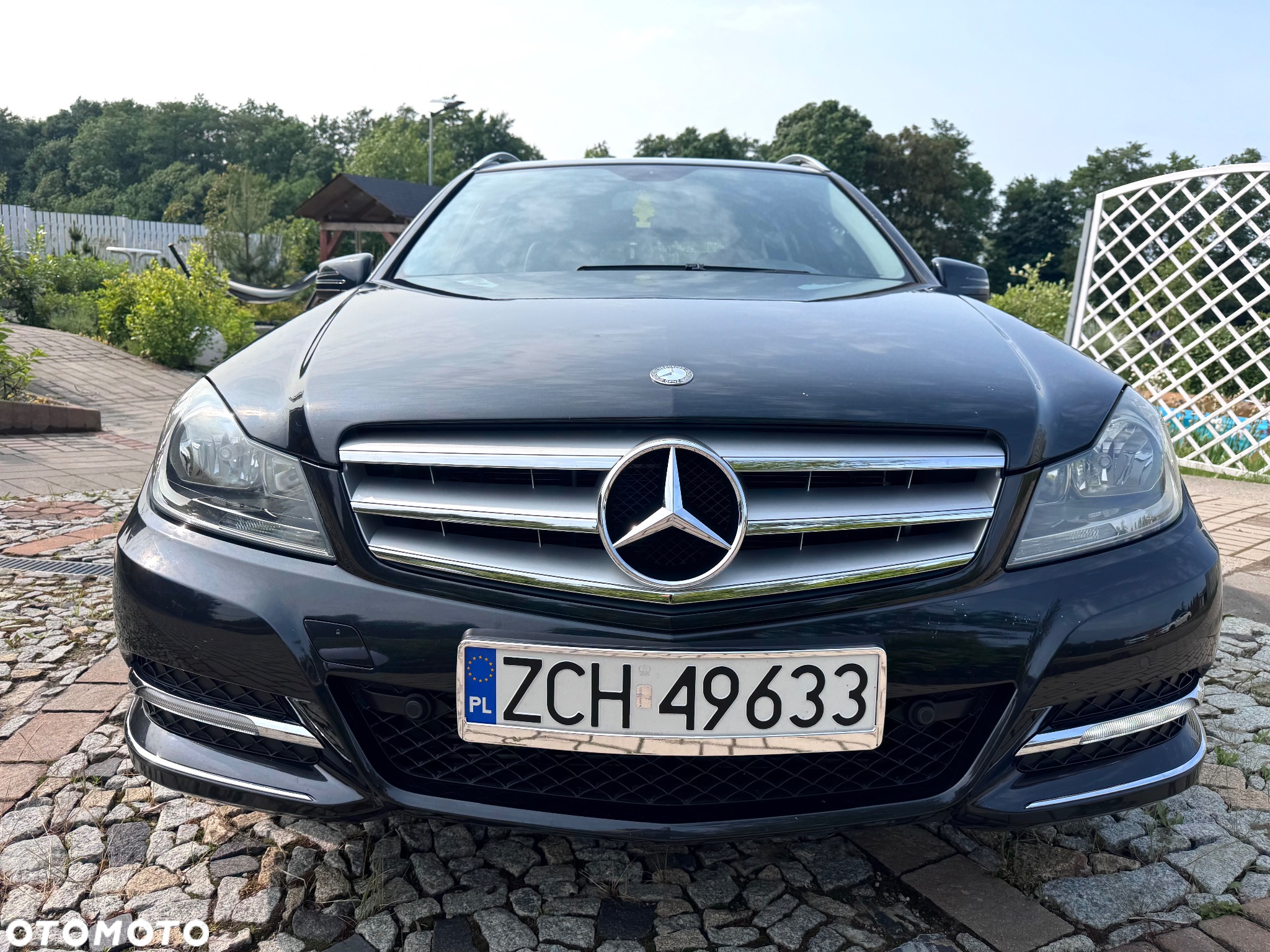 Mercedes-Benz Klasa C 180 CGI BlueEff Avantgarde - 13