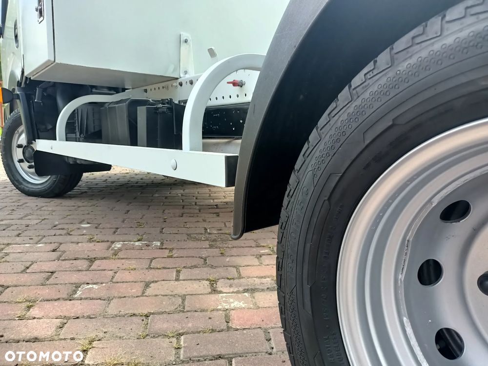 Nissan CABSTAR KIPER WYWROT - 22