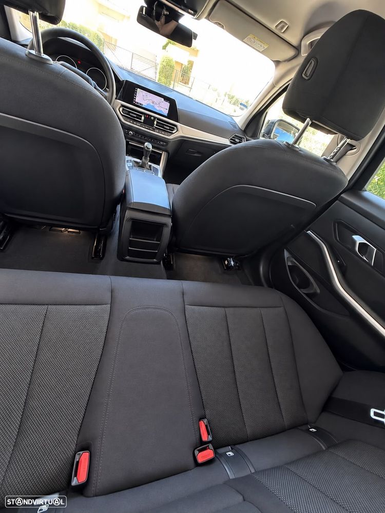 BMW 318 d xDrive Line Sport - 7