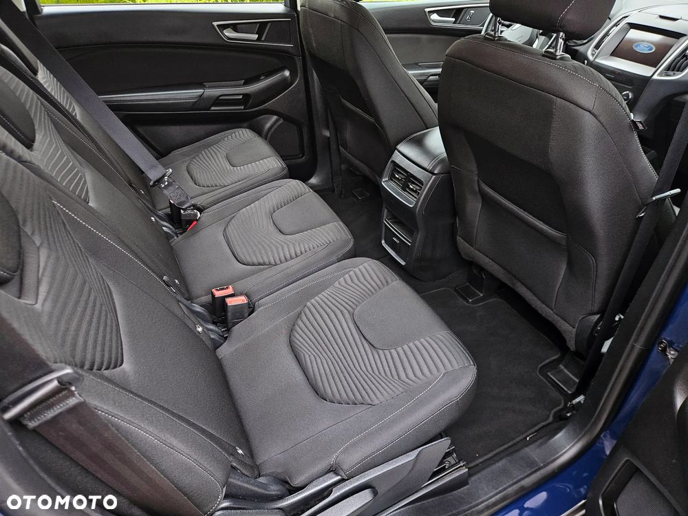 Ford S-Max 2.0 EcoBlue Titanium - 24