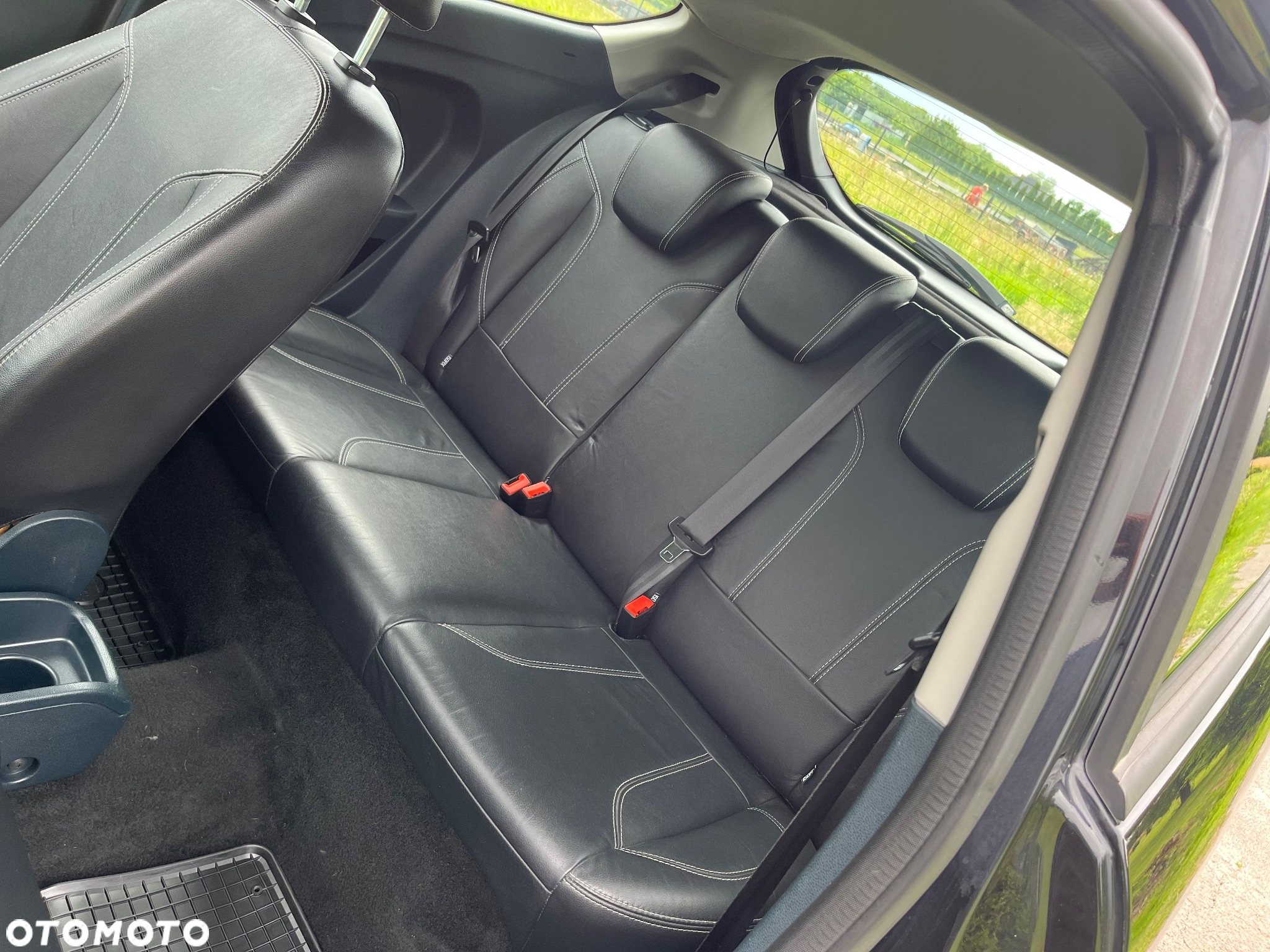 Ford Fiesta 1.6 Ti-VCT S - 16