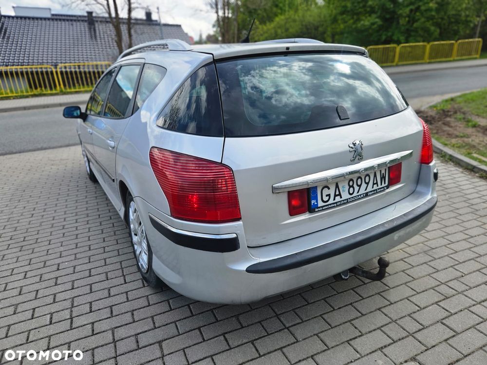 Peugeot 407 - 4