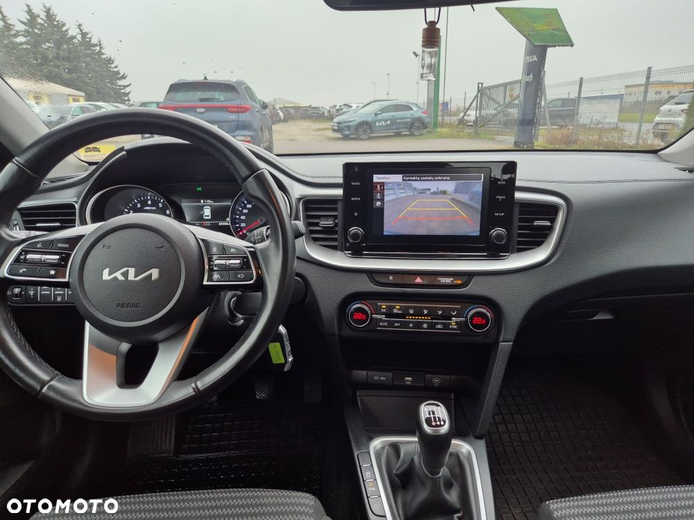 Kia Ceed 1.5 T-GDI M - 16