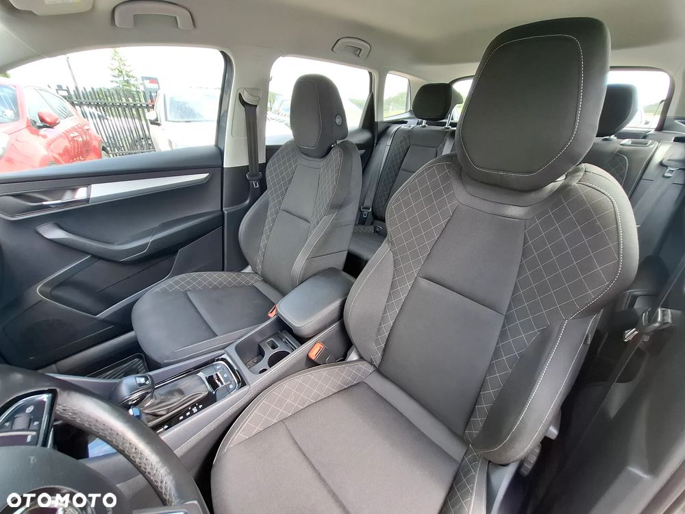 Skoda Karoq 1.6 TDI SCR DSG Ambition - 12